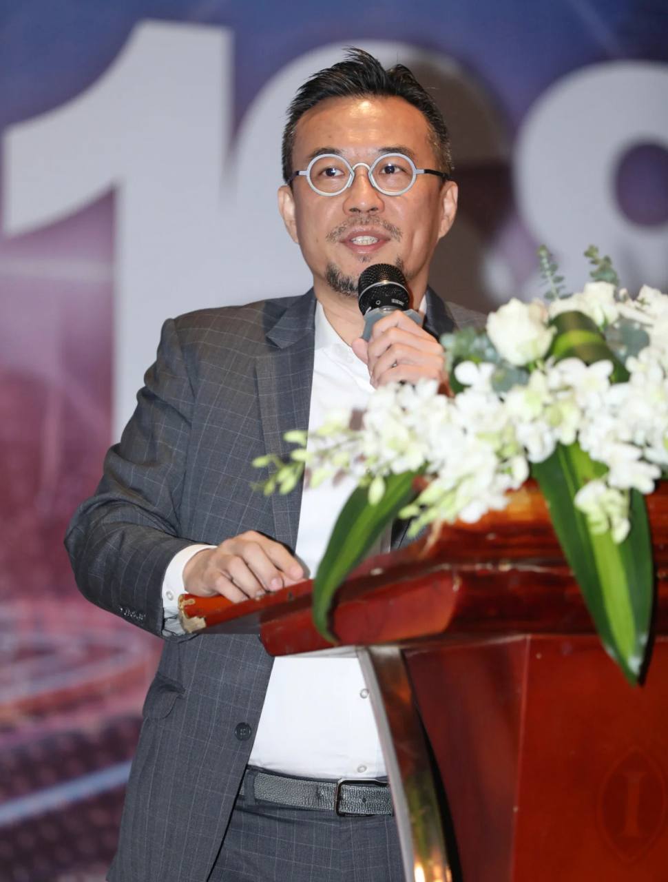 創辦人 潘宏毅
